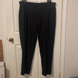 Roundtree & Yorke Easy Care Black Dress Pants 42x30